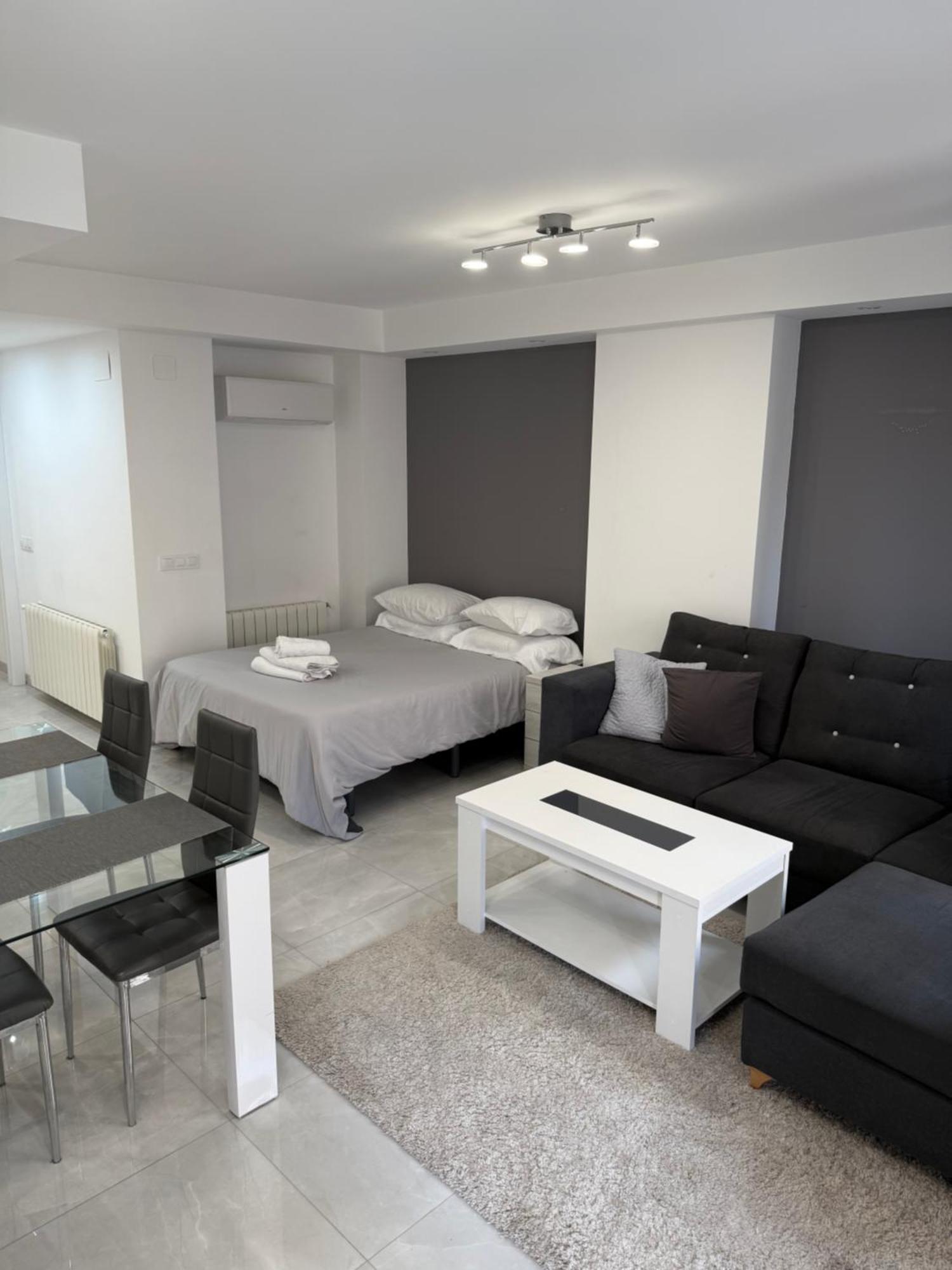 Veronica Center Room Valencia Bagian luar foto